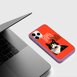 Чехол iPhone 11 Pro матовый Усложнять просто - упрощать сложно, цвет: 3D-фиолетовый — фото 2
