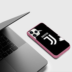 Чехол iPhone 11 Pro матовый Juventus fc краски, цвет: 3D-малиновый — фото 2