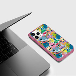 Чехол iPhone 11 Pro матовый Мультяшные обитатели морей, цвет: 3D-малиновый — фото 2