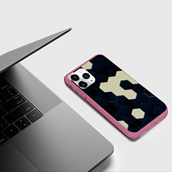 Чехол iPhone 11 Pro матовый Соты абстракция, цвет: 3D-малиновый — фото 2