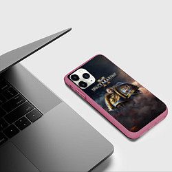 Чехол iPhone 11 Pro матовый Captain Titus Warhammer 40000 space marine 2, цвет: 3D-малиновый — фото 2