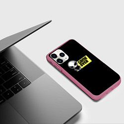 Чехол iPhone 11 Pro матовый Game over alien, цвет: 3D-малиновый — фото 2