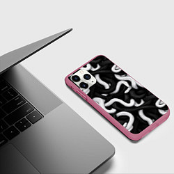 Чехол iPhone 11 Pro матовый Черные и белые змеи, цвет: 3D-малиновый — фото 2