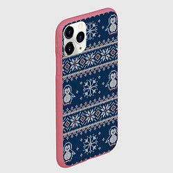 Чехол iPhone 11 Pro матовый Вязаный зимний узор с милыми пингвинами, цвет: 3D-малиновый — фото 2