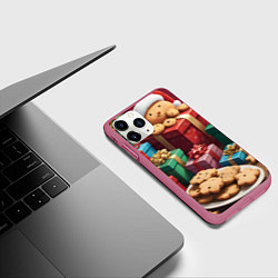 Чехол iPhone 11 Pro матовый Рождественское печенье, цвет: 3D-малиновый — фото 2