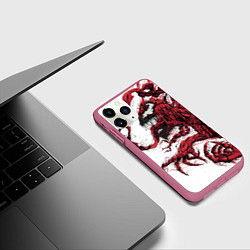 Чехол iPhone 11 Pro матовый Carnage - Symbiot, цвет: 3D-малиновый — фото 2