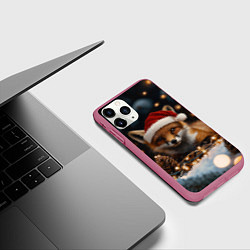 Чехол iPhone 11 Pro матовый Лисица в новогодней шапочке, цвет: 3D-малиновый — фото 2