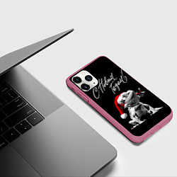Чехол iPhone 11 Pro матовый Бородатый дракон в Новый год, цвет: 3D-малиновый — фото 2