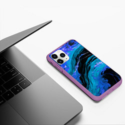 Чехол iPhone 11 Pro матовый Синие брызги на чёрном фоне, цвет: 3D-фиолетовый — фото 2