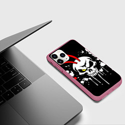 Чехол iPhone 11 Pro матовый Арт череп самурая, цвет: 3D-малиновый — фото 2