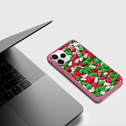 Чехол iPhone 11 Pro матовый Новогодние елочки, цвет: 3D-малиновый — фото 2