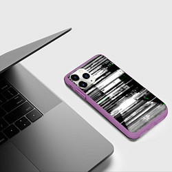 Чехол iPhone 11 Pro матовый Горизонтальные чёрные линии на бело-зелёном фоне, цвет: 3D-фиолетовый — фото 2