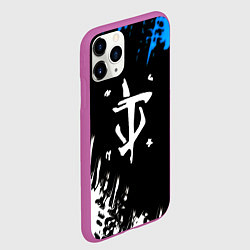 Чехол iPhone 11 Pro матовый Doom краски лого текстура, цвет: 3D-фиолетовый — фото 2