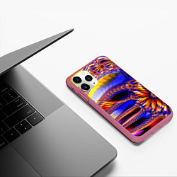 Чехол iPhone 11 Pro матовый Психоделика стекло, цвет: 3D-малиновый — фото 2