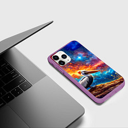 Чехол iPhone 11 Pro матовый Пеликан в космосе, цвет: 3D-фиолетовый — фото 2