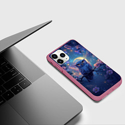 Чехол iPhone 11 Pro матовый Сова и фиолетовые цветы, цвет: 3D-малиновый — фото 2