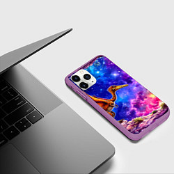 Чехол iPhone 11 Pro матовый Птерозавр и звездное небо, цвет: 3D-фиолетовый — фото 2