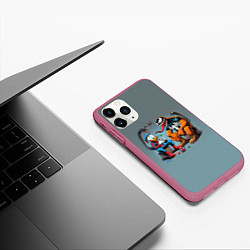 Чехол iPhone 11 Pro матовый Two dudes - Venom and Spider-Duck, цвет: 3D-малиновый — фото 2