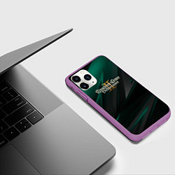 Чехол iPhone 11 Pro матовый Kingdom Come Deliverance 2 green black, цвет: 3D-фиолетовый — фото 2
