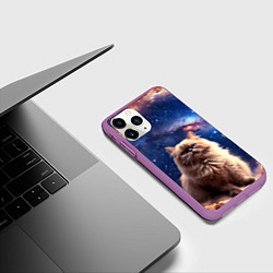 Чехол iPhone 11 Pro матовый Гималайская кошка в космосе, цвет: 3D-фиолетовый — фото 2