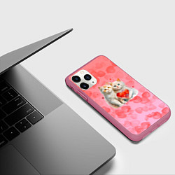 Чехол iPhone 11 Pro матовый Котята и сердечки, цвет: 3D-малиновый — фото 2