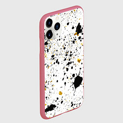 Чехол iPhone 11 Pro матовый Черные и золотистые пятна краски на белом фоне, цвет: 3D-малиновый — фото 2