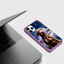 Чехол iPhone 11 Pro матовый Веймаранер в космосе, цвет: 3D-фиолетовый — фото 2