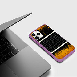 Чехол iPhone 11 Pro матовый Волейбольная сетка на черном, цвет: 3D-фиолетовый — фото 2