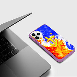 Чехол iPhone 11 Pro матовый Doom битва огня, цвет: 3D-фиолетовый — фото 2