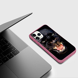 Чехол iPhone 11 Pro матовый Пантера, цвет: 3D-малиновый — фото 2