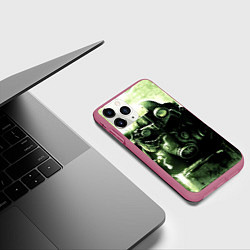 Чехол iPhone 11 Pro матовый Fallout Robot, цвет: 3D-малиновый — фото 2