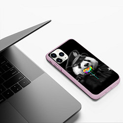 Чехол iPhone 11 Pro матовый Панда с карамелью, цвет: 3D-розовый — фото 2