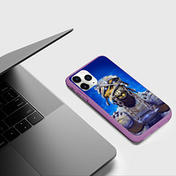Чехол iPhone 11 Pro матовый Iron Maiden: Mummy, цвет: 3D-фиолетовый — фото 2
