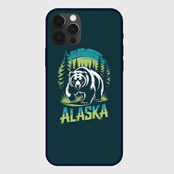 Чехол iPhone 12 Pro Max Огромный медведь на фоне леса