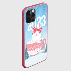 Чехол для iPhone 12 Pro Новый год зайчик в кружке, цвет: 3D-малиновый — фото 2