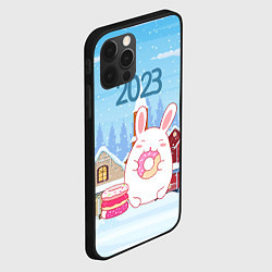 Чехол для iPhone 12 Pro Кролик ест пончики, цвет: 3D-черный — фото 2