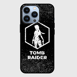 Чехол iPhone 13 Pro Tomb Raider с потертостями на темном фоне