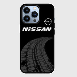 Чехол iPhone 13 Pro Nissan speed на темном фоне со следами шин: символ