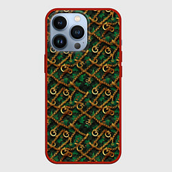 Чехол iPhone 13 Pro Золотая цепочка на зеленой ткани