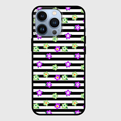 Чехол iPhone 13 Pro Фиолетовые зеленый цветы на черно белом полосатом