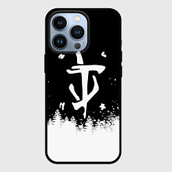 Чехол iPhone 13 Pro Doom winter wild