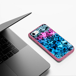 Чехол iPhone 7/8 матовый Хаос из букв, цвет: 3D-малиновый — фото 2