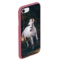 Чехол iPhone 7/8 матовый Скачущая белая лошадь, цвет: 3D-малиновый — фото 2