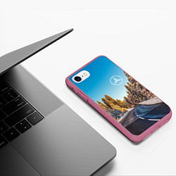 Чехол iPhone 7/8 матовый Мерседес - зимняя дорога через лес, цвет: 3D-малиновый — фото 2