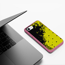 Чехол iPhone 7/8 матовый Black & Yellow, цвет: 3D-малиновый — фото 2