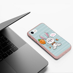 Чехол iPhone 7/8 матовый Милый зайка с шариком-морковкой, цвет: 3D-светло-розовый — фото 2