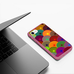 Чехол iPhone 7/8 матовый Multicolored circles, цвет: 3D-малиновый — фото 2