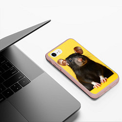 Чехол iPhone 7/8 матовый Крыса черная, цвет: 3D-светло-розовый — фото 2