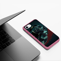 Чехол iPhone 7/8 матовый Phantom Assassin, цвет: 3D-малиновый — фото 2