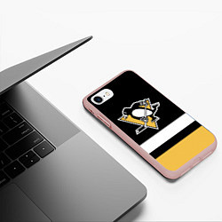 Чехол iPhone 7/8 матовый Pittsburgh Penguins: Black, цвет: 3D-светло-розовый — фото 2